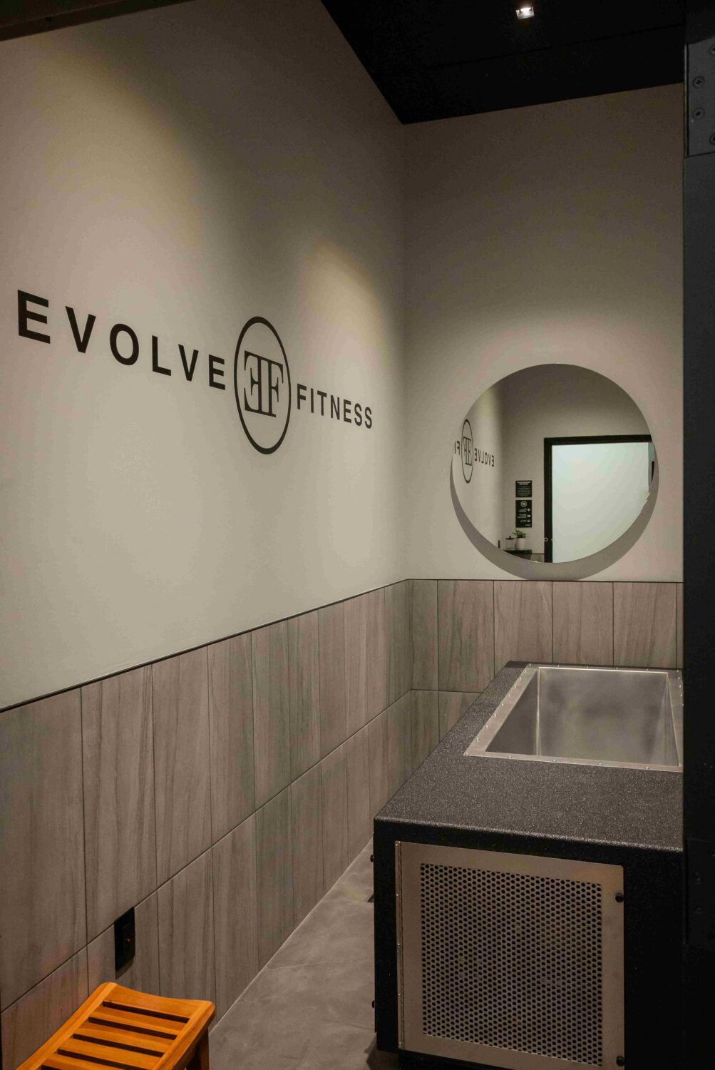 Evolve Fitness Cold Plunge 1