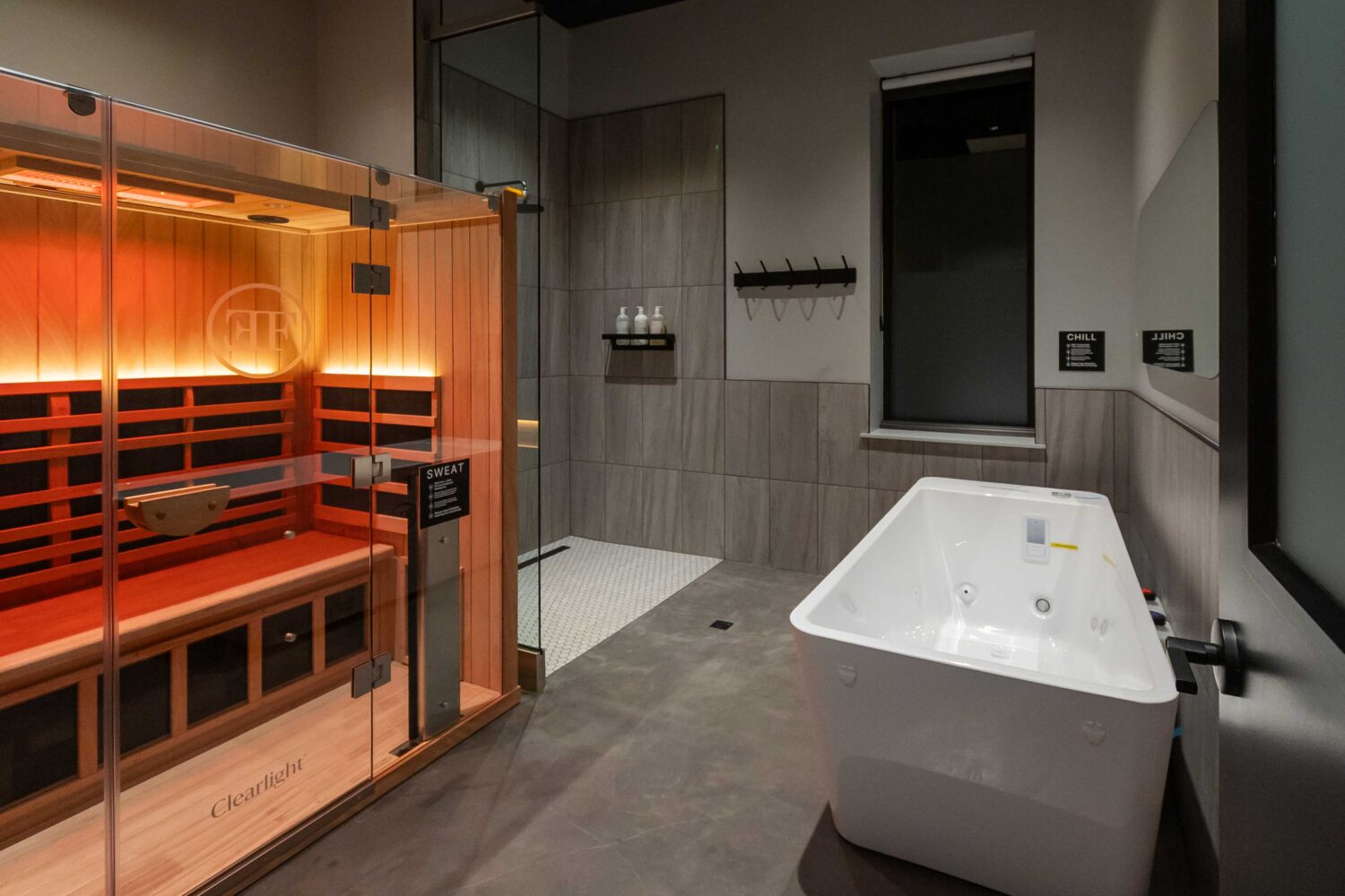 Evolve Fitness Private Contrast Therapy Suite 1